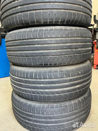 Westlake Zuper Eco Z-107 215/55 R17 98W
