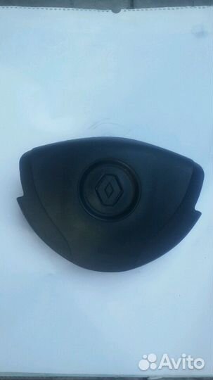 Renault Logan подушка в руль airbag