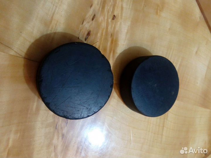 Шайба хоккейная бу