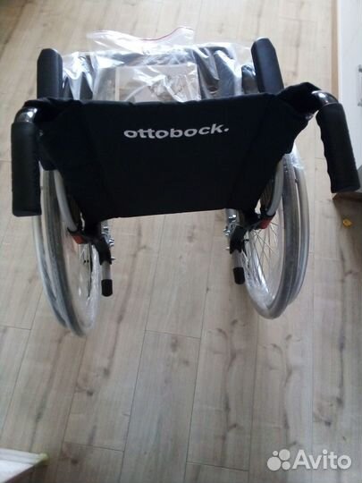 Инвалидная коляска