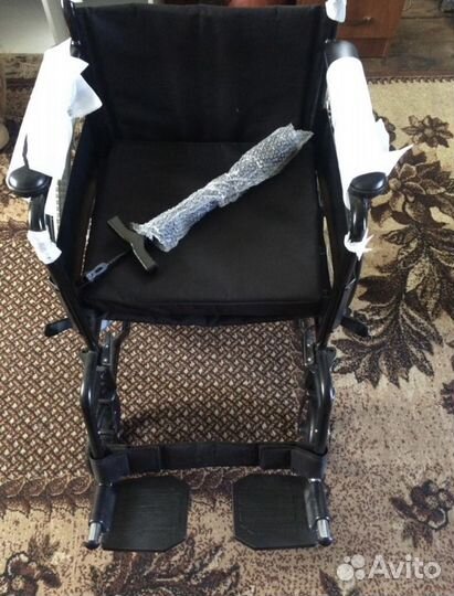 Инвалидная коляска новая