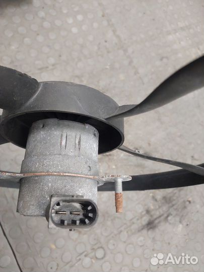 Вентилятор радиатора Peugeot 206, 2000