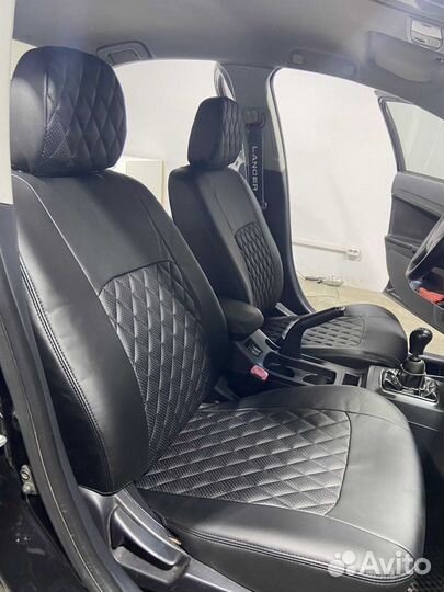 Чехлы Kia Rio 4 17+ чёрный ромб