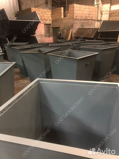 Бак мусорный металлический Арт 1803