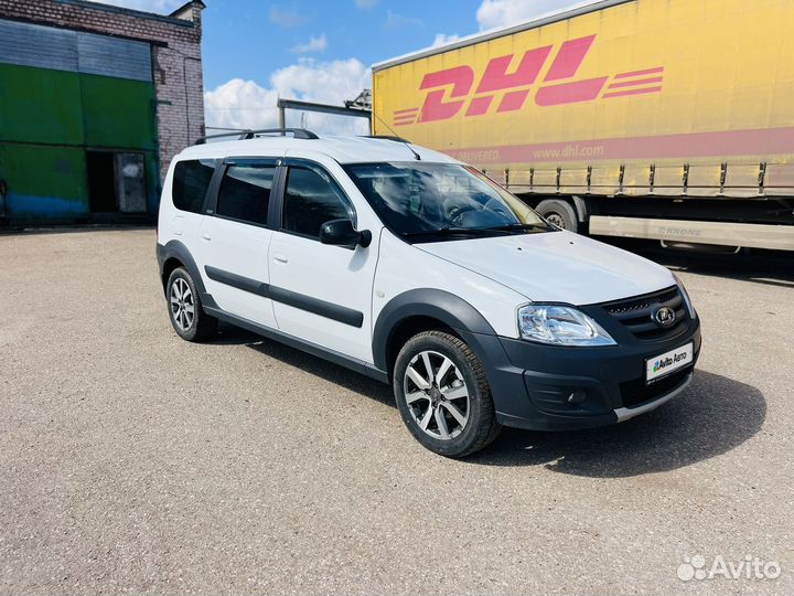 ВАЗ Largus Cross 1.6 МТ, 2020, 38 175 км