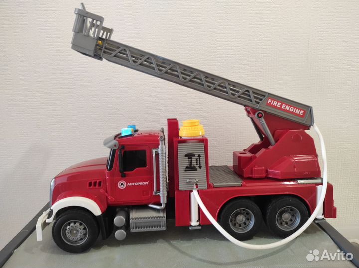 Машина пожарная