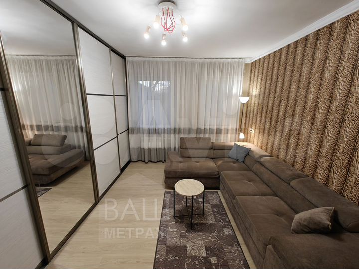 1-к. квартира, 35 м², 3/3 эт.