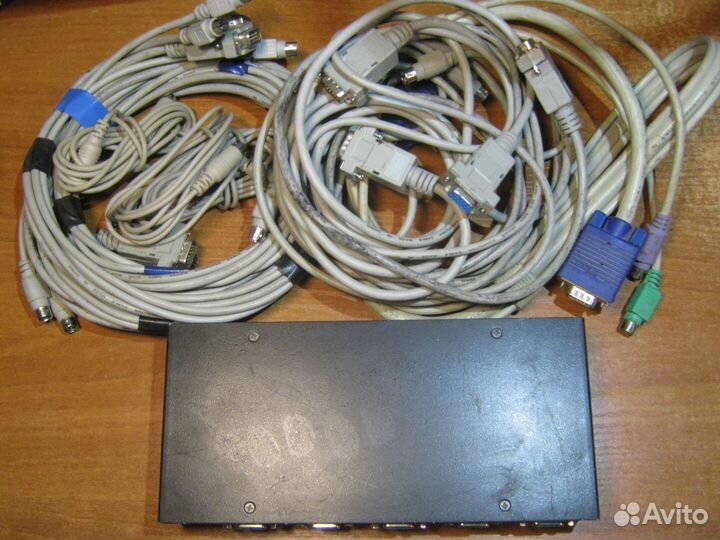 KVM переключатель 4-х портовый