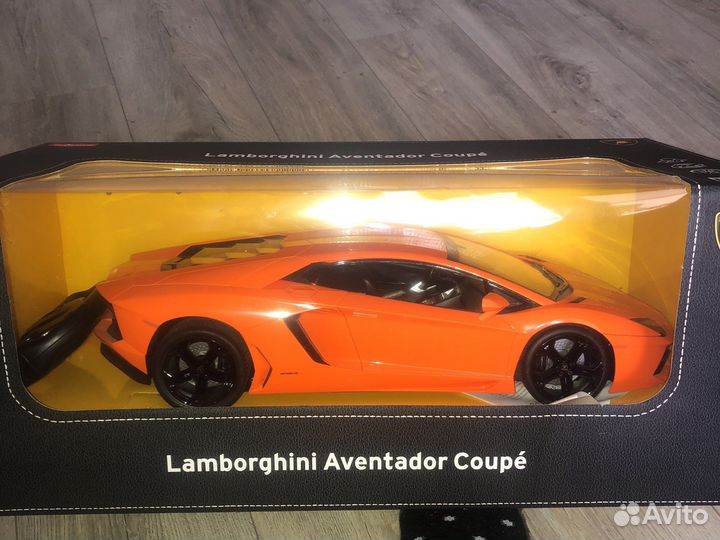 Машина Lamborghini Avendator Coupe (новая)