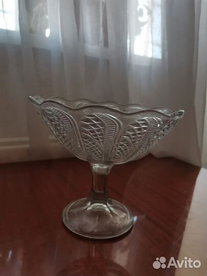 Ваза для фруктов на ножке стекло СССР