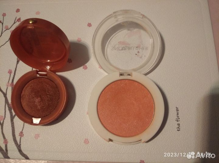 Румяна Saem, Bourjois, подводки, тени pupa