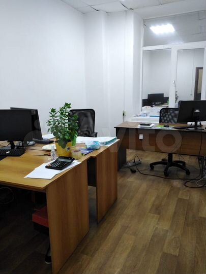 Офисы в центре города (район Фирмы Мир), 722 м²