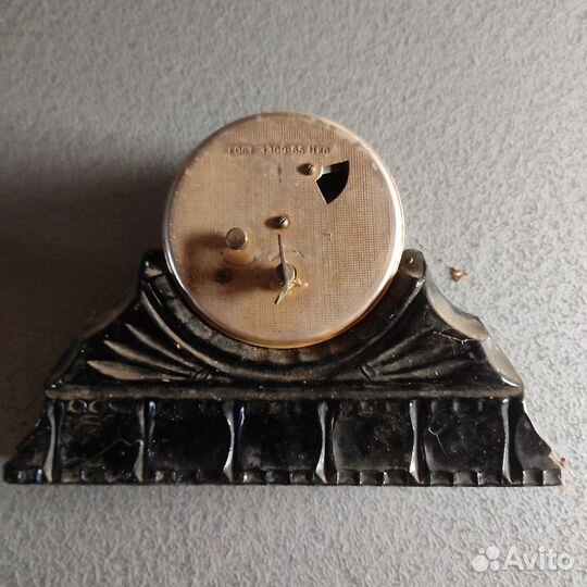 Часы СССР советские настольные