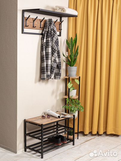 Вешалка с крючками