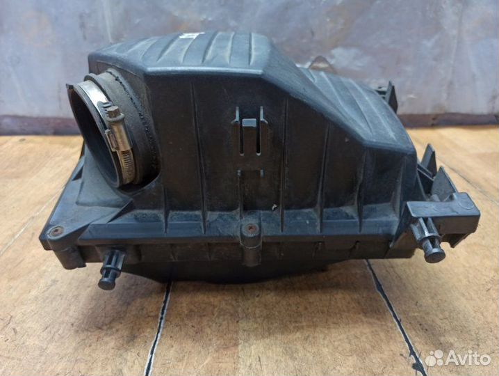 Корпус воздушного фильтра Opel Meriva A 2003-2010