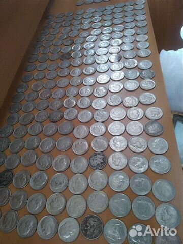 Монетки ONE dime 200 штук и 6 серебрянных