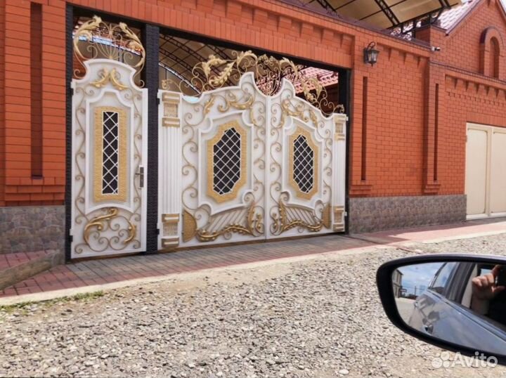 Кованые ворота