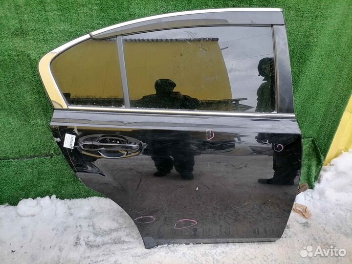 Дверь задняя задняя правая Subaru Legacy BM9