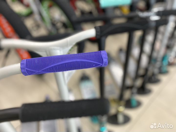 Трюковой самокат Tech Team