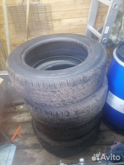 Kumho Crugen Premium KL33 225/60 R18