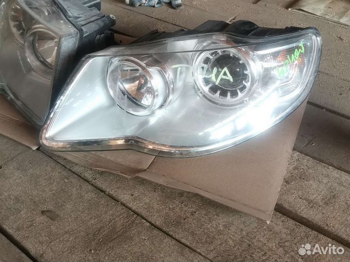 Фары Volkswagen Touareg