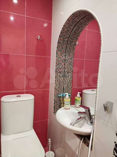 3-к. квартира, 102,5 м², 1/6 эт.