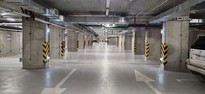 Машиноместо, 14 м²