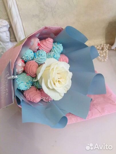 Букет из клубники в шоколаде