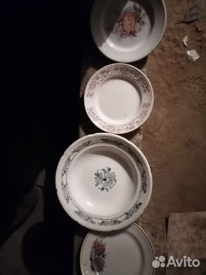 Посуда тарелки бу