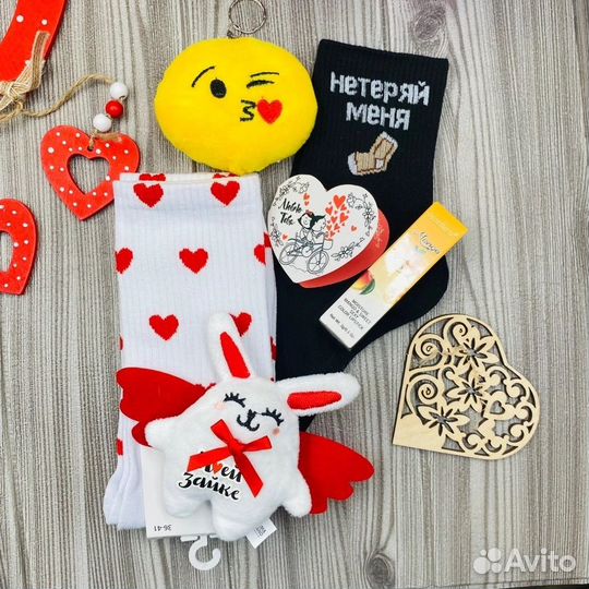 Подарок девушке на 14 февраля