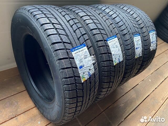 Triangle TR777 215/60 R17 96H