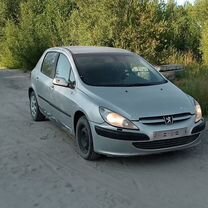 Peugeot 307 1.6 AT, 2004, битый, 180 000 км, с пробегом, цена 160 000 руб.