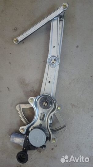 Стеклоподъемник передний правый Toyota Prado j120