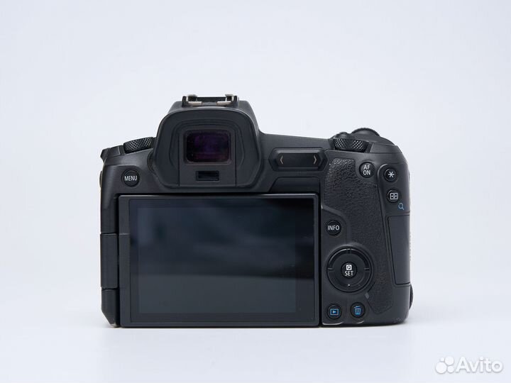 Canon EOS R