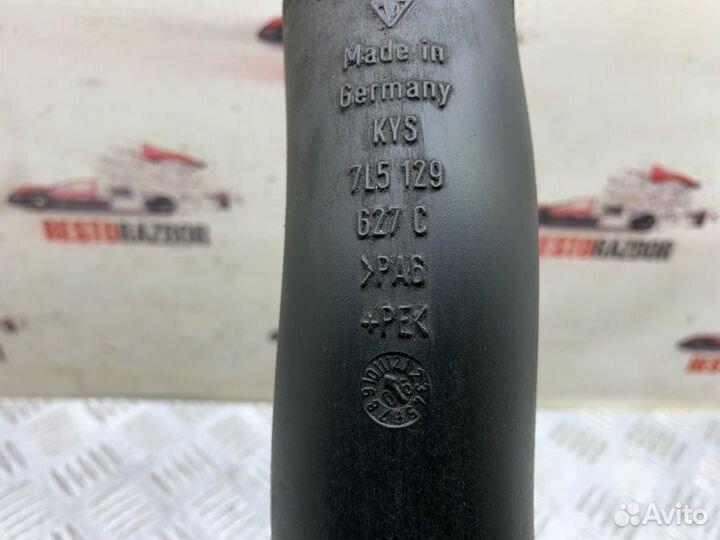 Патрубок воздушного фильтра Porsche Cayenne