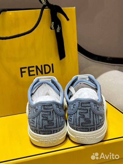 Кеды женские Fendi