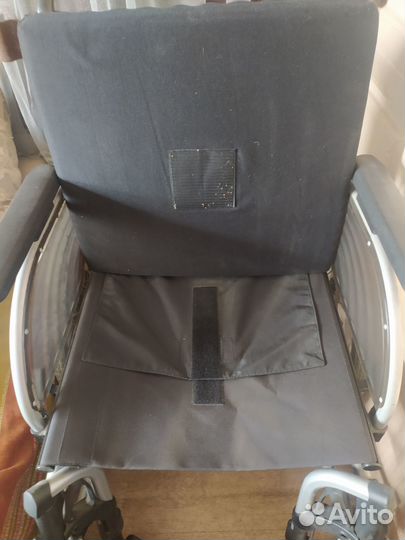 Инвалидная коляска складная бу