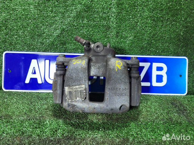 Суппорт тормозной передний правый Peugeot 307 Sw