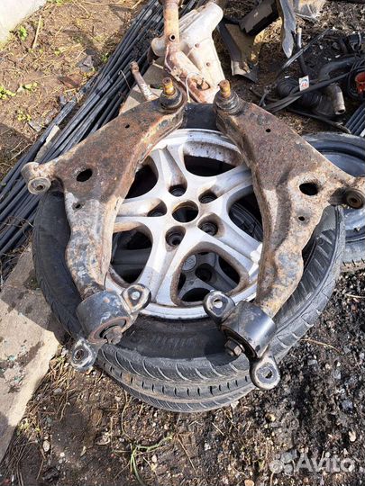 Рычаги нижние митсубиси галант 8 2.4 американец