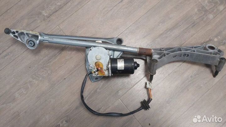 Моторчик стеклоочистителя Mercedes C-Class W203