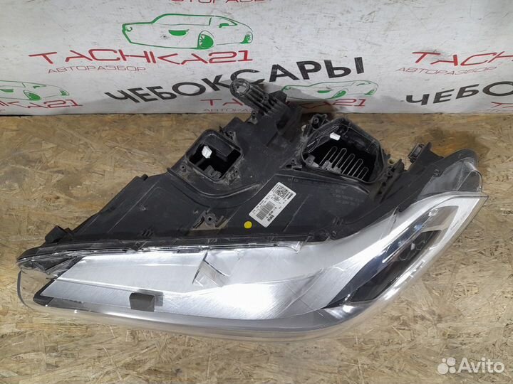 Фара LED левая BMW X2 F39 (2017+)
