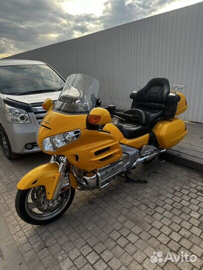 Honda goldwing 1800