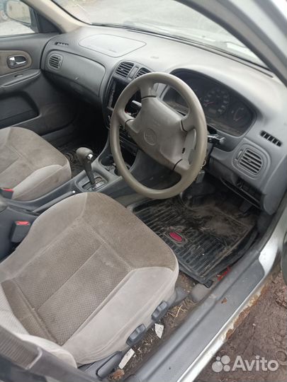 Mazda familia в разбор
