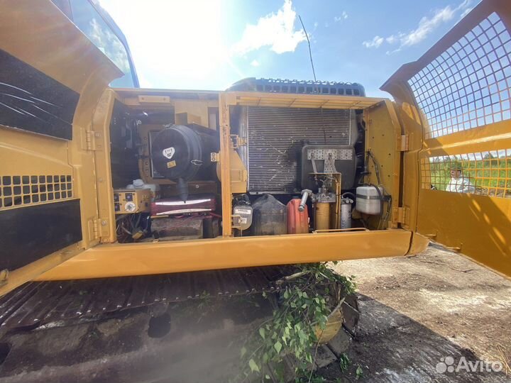 Гусеничный экскаватор CAT 324D L, 2011