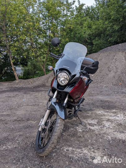 Honda Transalp xl700v