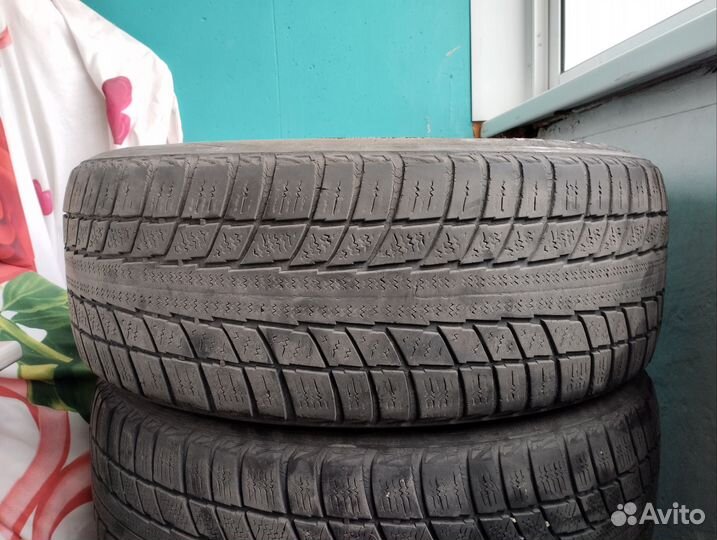 Triangle TR777 235/60 R18