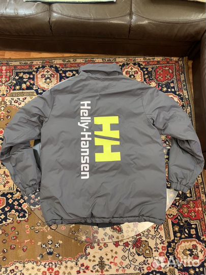 Пуховик helly hansen