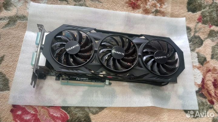 WindForce GTX 970 Gigabyte GV-N970WF3OC-4GD 4GB