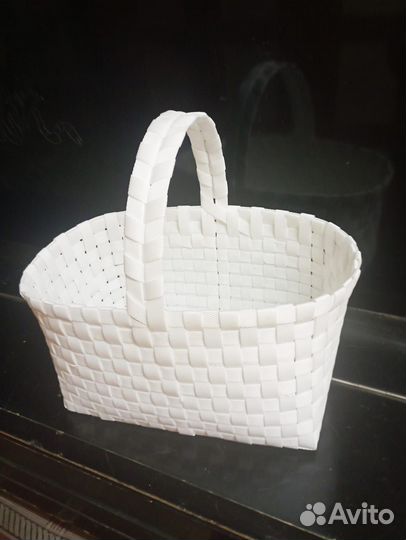 Корзина плетёная из пвх ленты