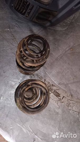 Пружина подвески Opel Astra G 2003